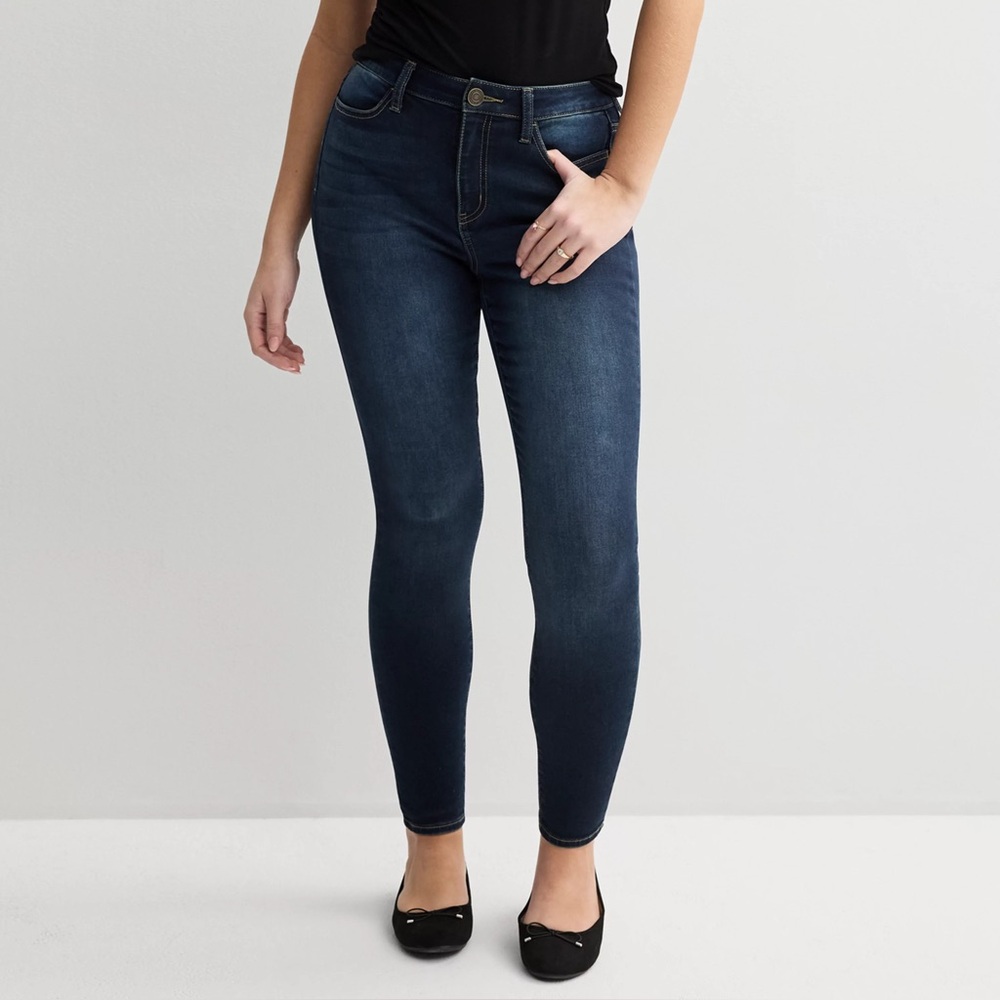 SO | High-Rise +Superstretch Jean Jeggings
